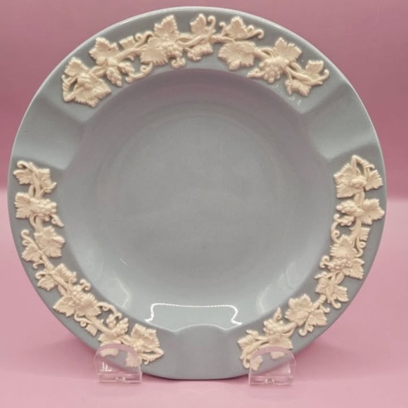 Wedgwood Blue Jasperware Ashtray - Picture 1 of 3
